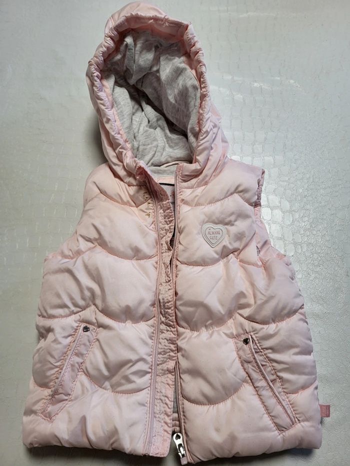 Doudoune sans manches rose