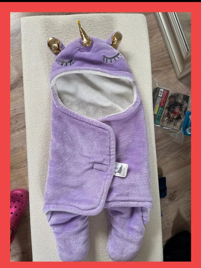 Petits prix :)  Combinaison bébé