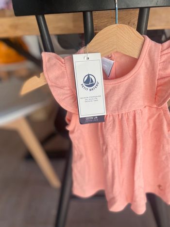 Top / t-shirt petit bateau 12 mois