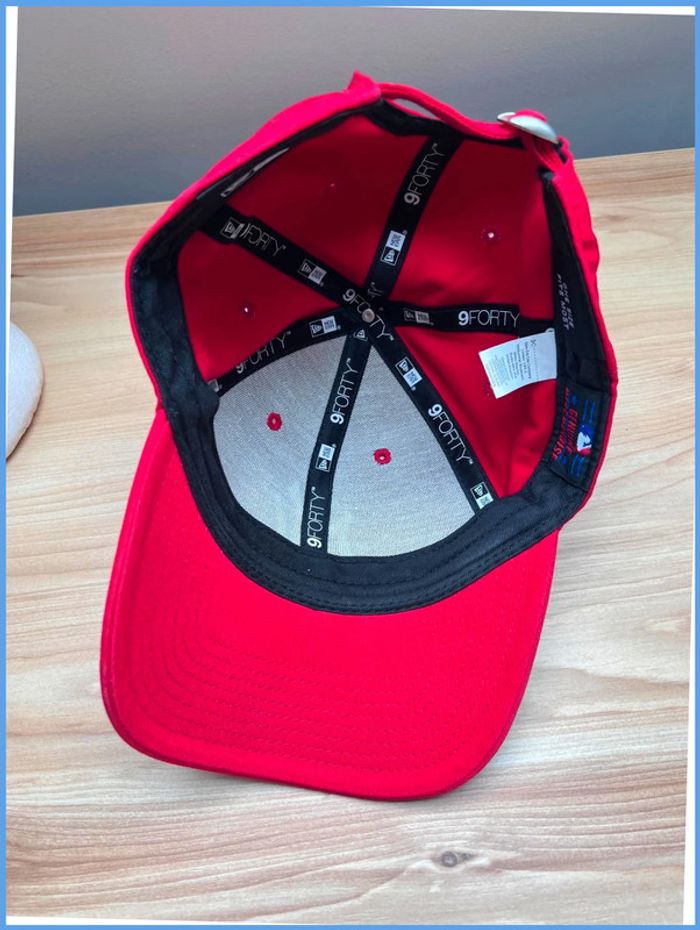Casquette New Era Rouge avec broderie - photo numéro 9