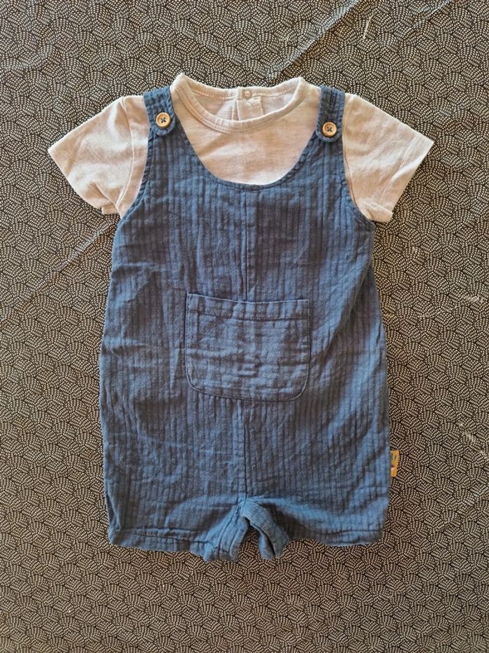 Salopette + t-shirt 9m