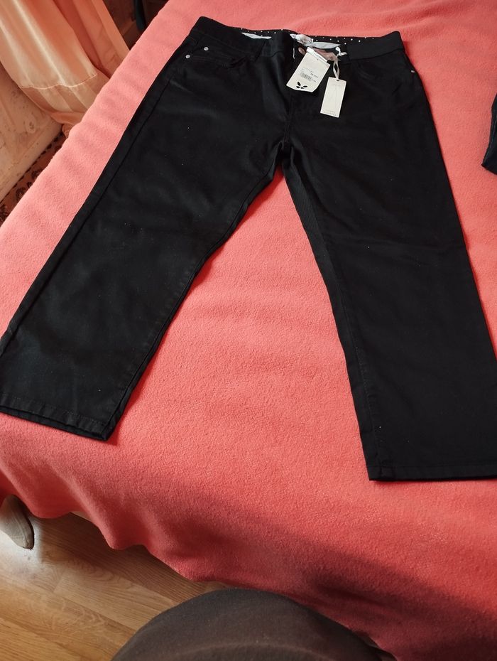 Pantalons jamais porté - photo numéro 3