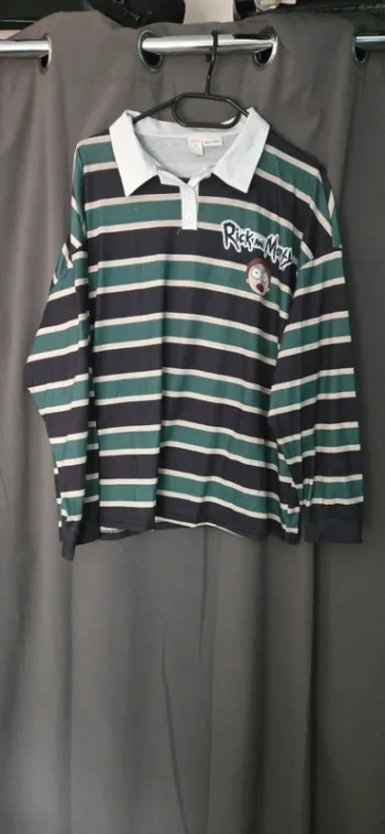 Pull léger Rick&morty taille M