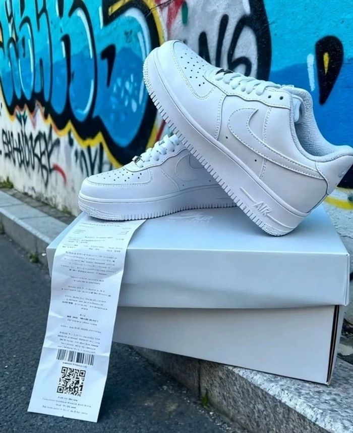 Nouveau Nike Originais Air Force 1 Low Blanc - Taille 43 - photo numéro 4