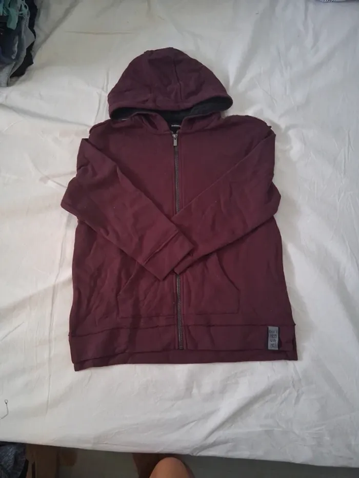 Sweat garçon taille 12 ans