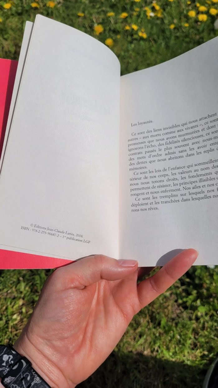 Les Loyautés - Delphine de Vigan (Le Livre de Poche) - photo numéro 5