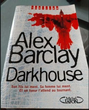 Darkhouse (en français)