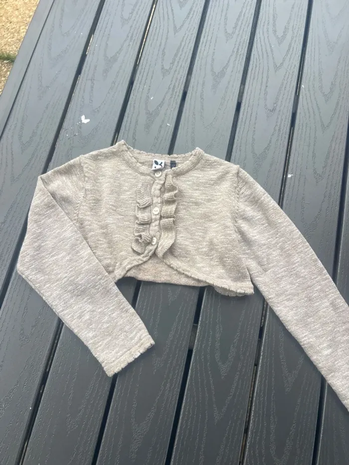 Cache cœur bébé fille