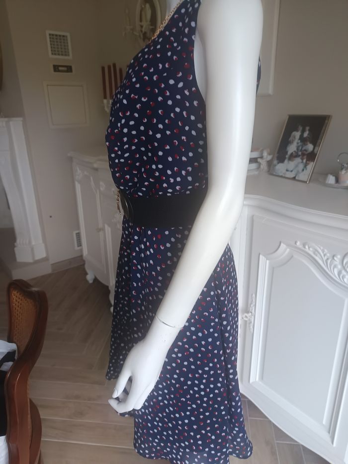 Jolie robe imprimée - photo numéro 2