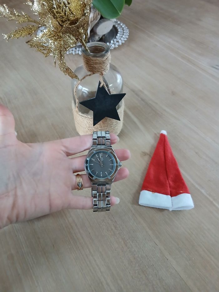 Montre Homme neuve Christian Lacroix 🎅 - photo numéro 4