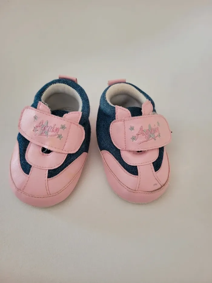 Lot combinaison pantalon chaussures bébé fille - photo numéro 6