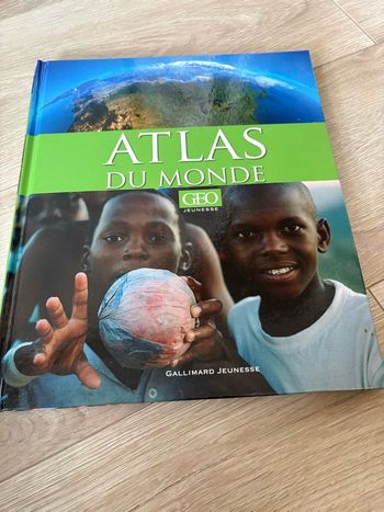 Atlas du monde Geo jeunesse 