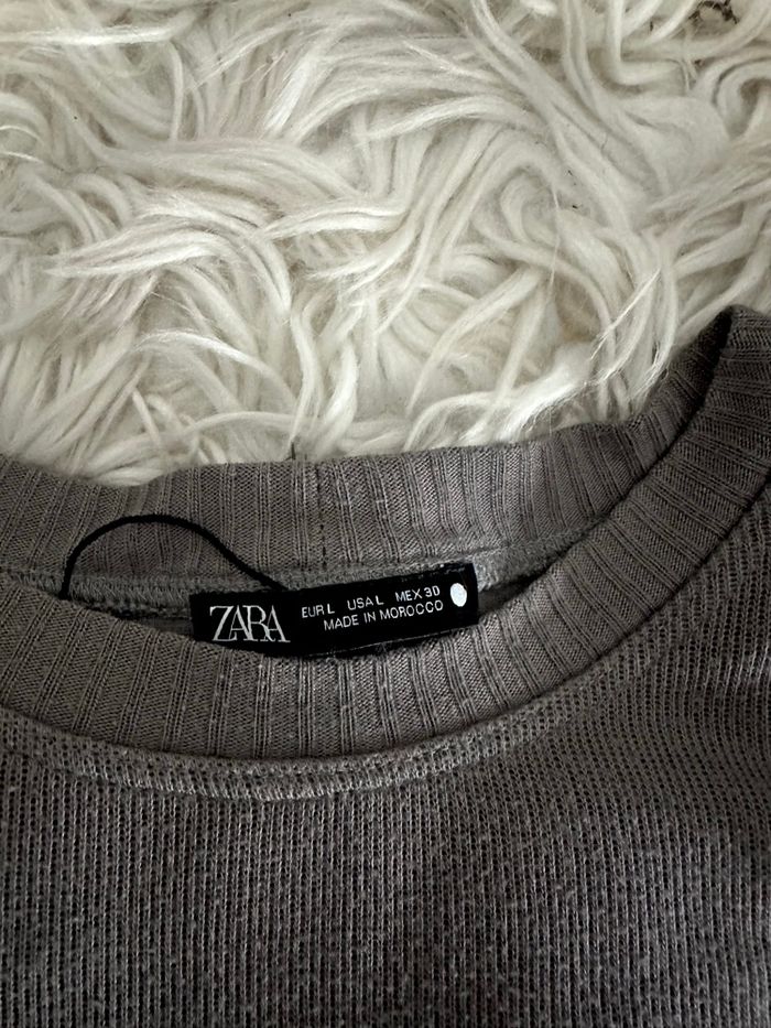 Pull bonne état Zara - photo numéro 3