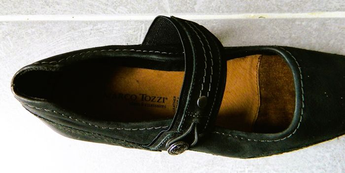 Chaussures T 40 en cuir "Marco Tozzi" neuves - photo numéro 5