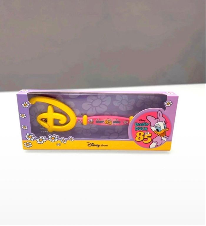 Clé Daisy Duck 85 Disney Store