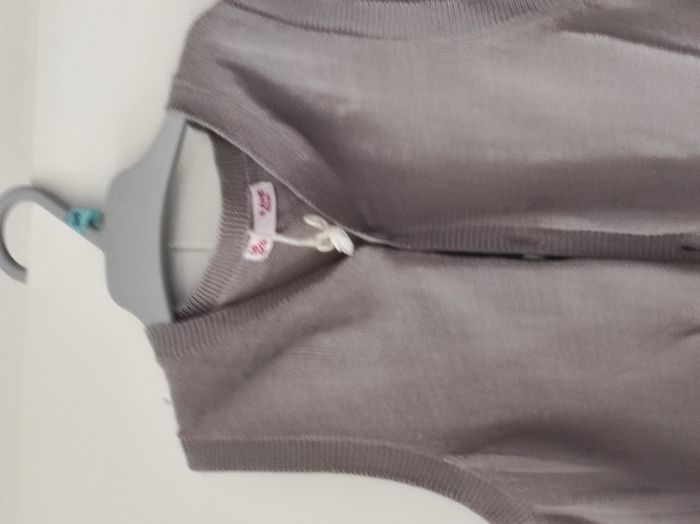Gilet sans manches garçon 4 ans – gris & turquoise - photo numéro 3