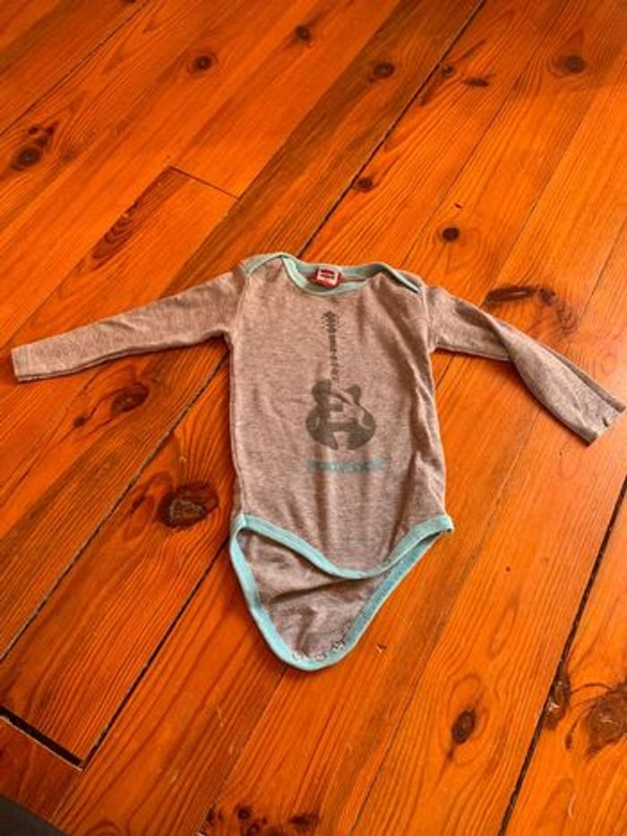 Lot de 7 body bébé 18mois - photo numéro 7