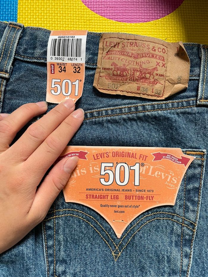 Jean Lévis homme original 501 - photo numéro 6