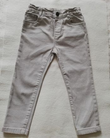 Pantalons jeans, gris clair, 24-36 mois, Primark, en très bon état