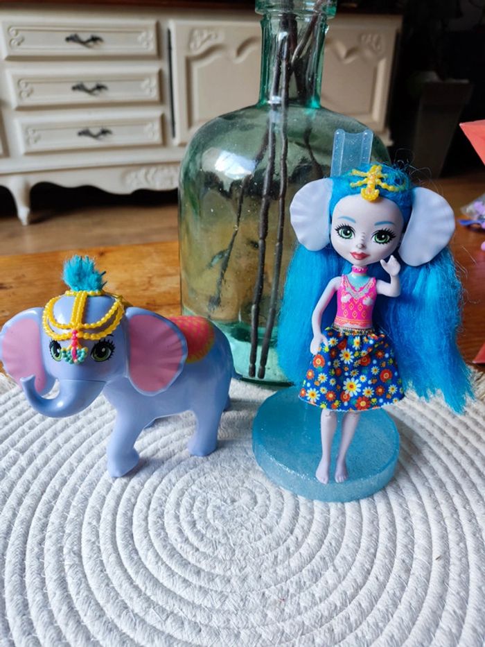 đ Enchantimals Balade Zoo ElĂ©phant Ekaterinađ