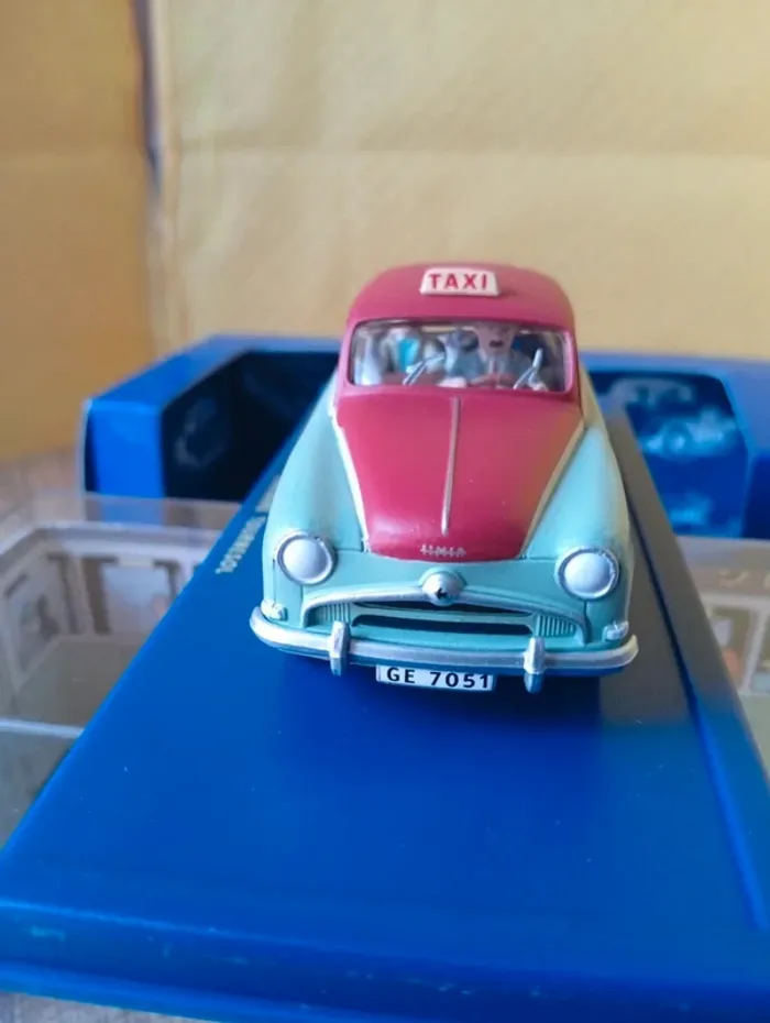 En voiture Tintin L'Affaire tournesol Hergé moulinsart 2003 - photo numéro 4