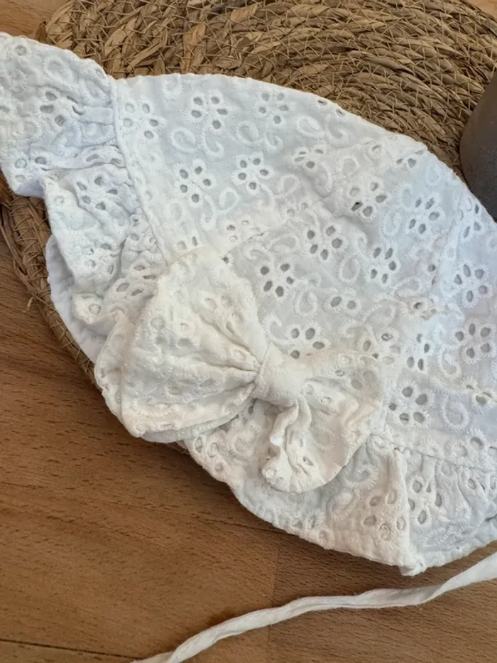 Chapeau dentelle - photo numéro 2