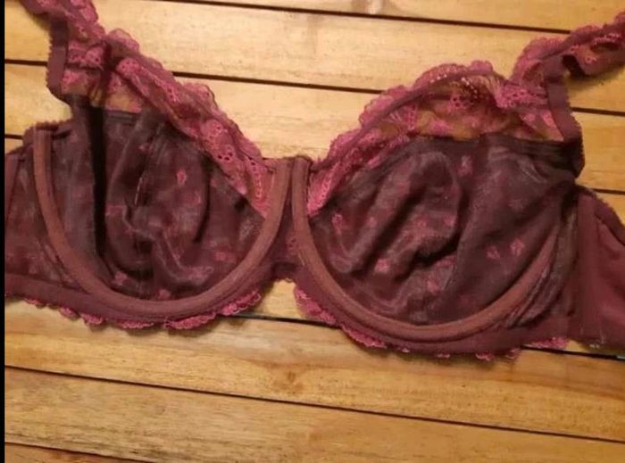 Soutien-Gorge bordeaux en dentelle - La Halle - photo numéro 3