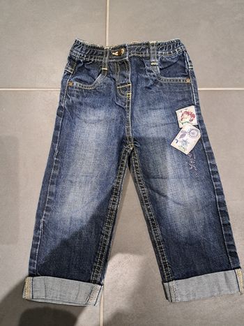 Jeans Rica Lewis taille 24 mois