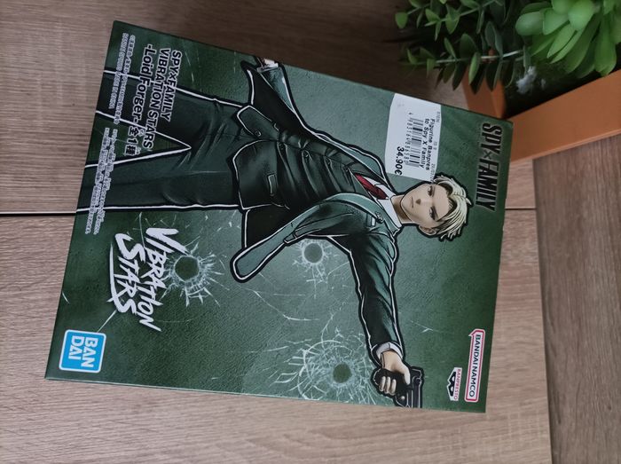 Figurine Loid Forger Spy Family banpresto vibration stars Bandai Namco - photo numéro 5