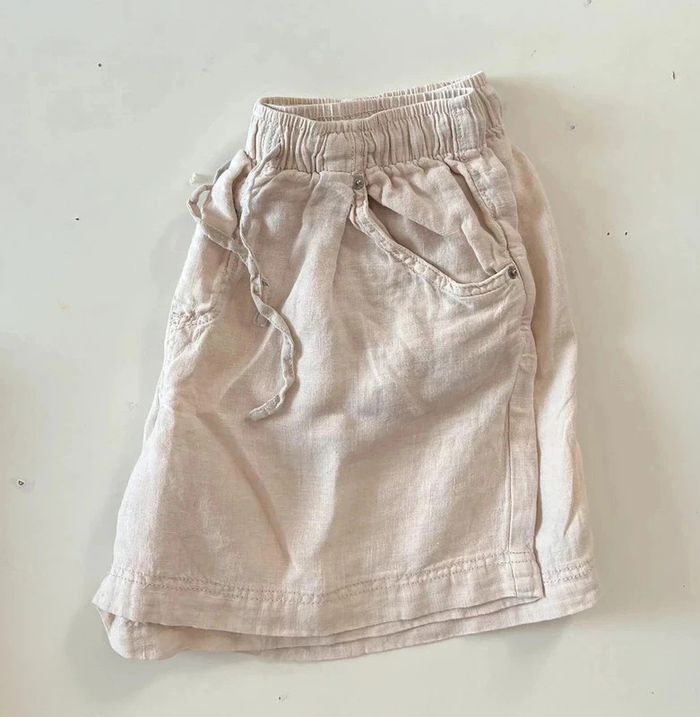 Short d'été 100% lin Pull & Bear taille M, neuf jamais porté - photo numéro 3