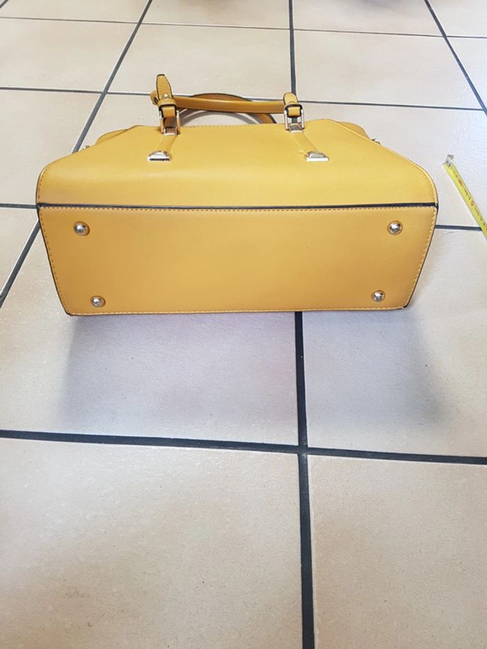 Sac à main moutarde - photo numéro 8