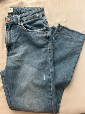Jean droit bleu clair destroy Only
