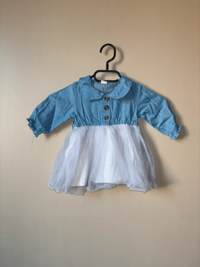 Robe.