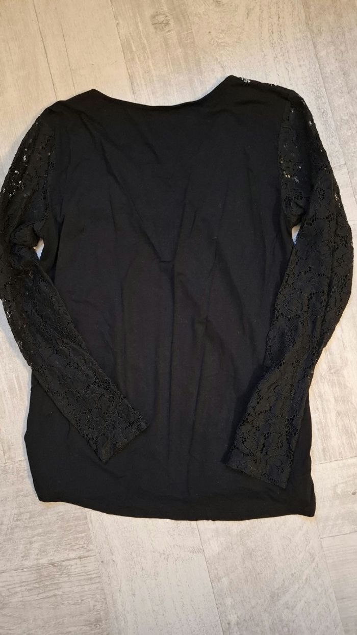 Blouse/Haut manches dentelle - photo numéro 4