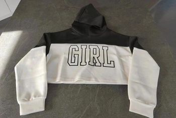 10 € Sweat-shirt à capuche Shein 11 / 12 ans