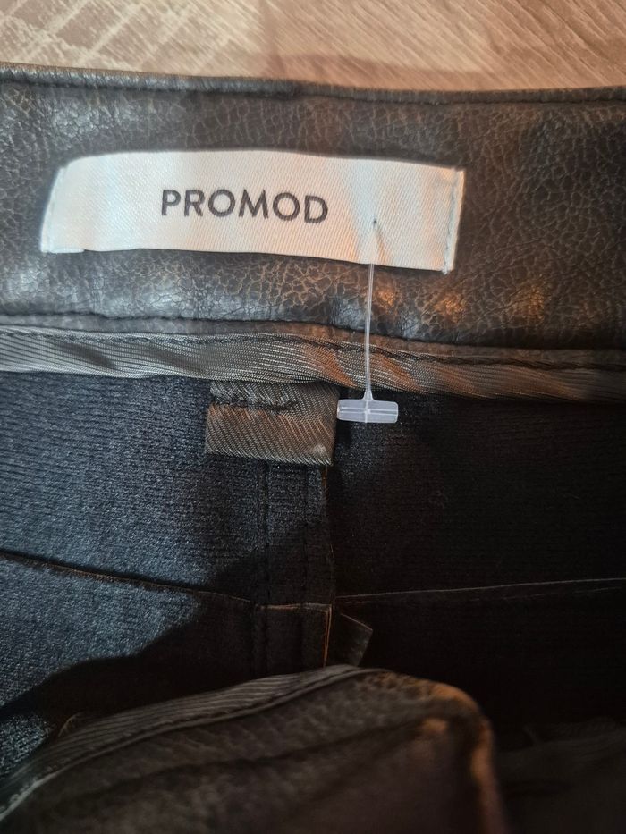 Jupe similicuir neuve - photo numéro 5