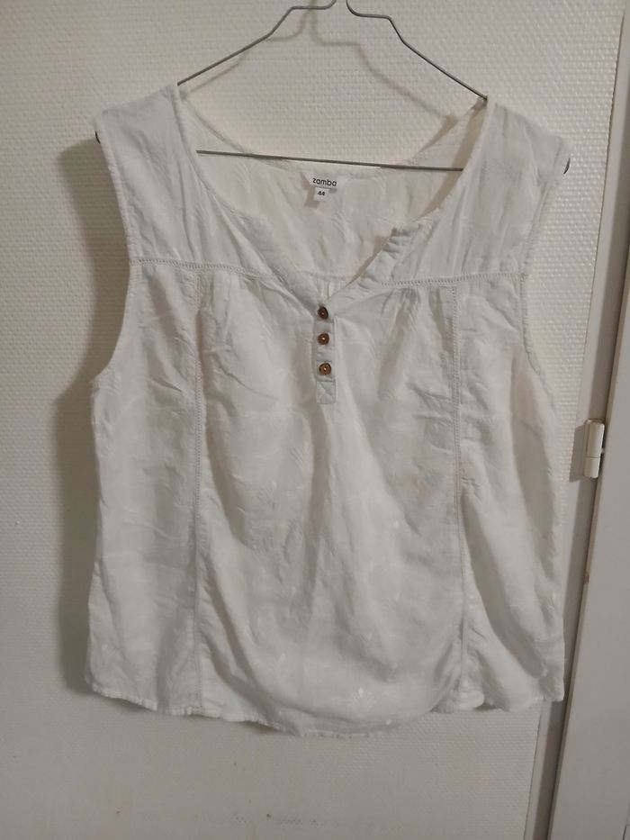 Haut femme d ete en coton et polyster couleur blanc taille 44 marque zamba - photo numéro 2