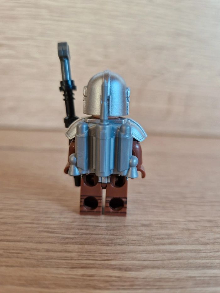 Figurine type lego Mandalorian star wars - photo numéro 3