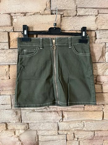 Jupe en jean kaki taille 9-10 ans