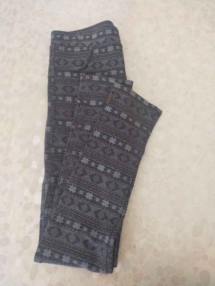 Legging fille neuf 8 ans alphabet gris - photo numéro 12