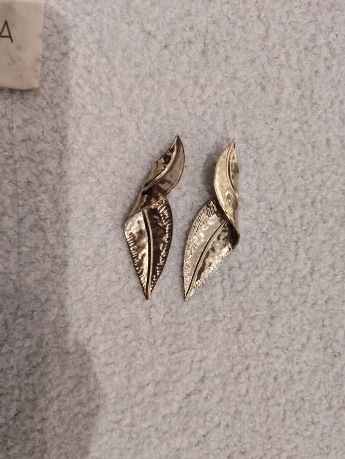 Boucle d oreille feuille