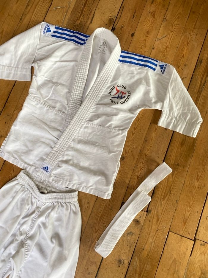 Kimono judo club petit Quevilly 8-10 ans Adidas