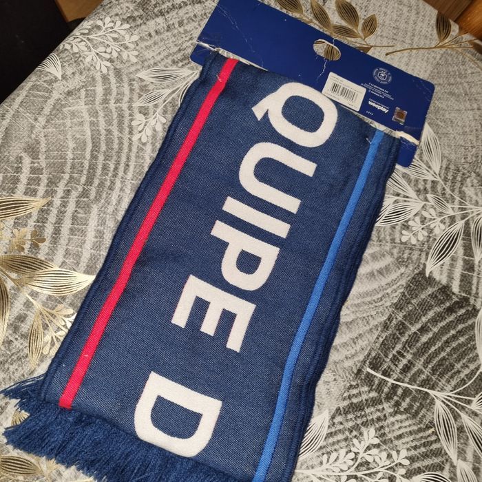 écharpe ÉQUIPE DE FRANCE 2 ÉTOILES 🎄 neuf 🎄 idée kdo NOËL 🎄 - photo numéro 6