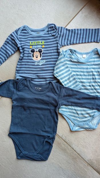 Bodies garçon 12 mois