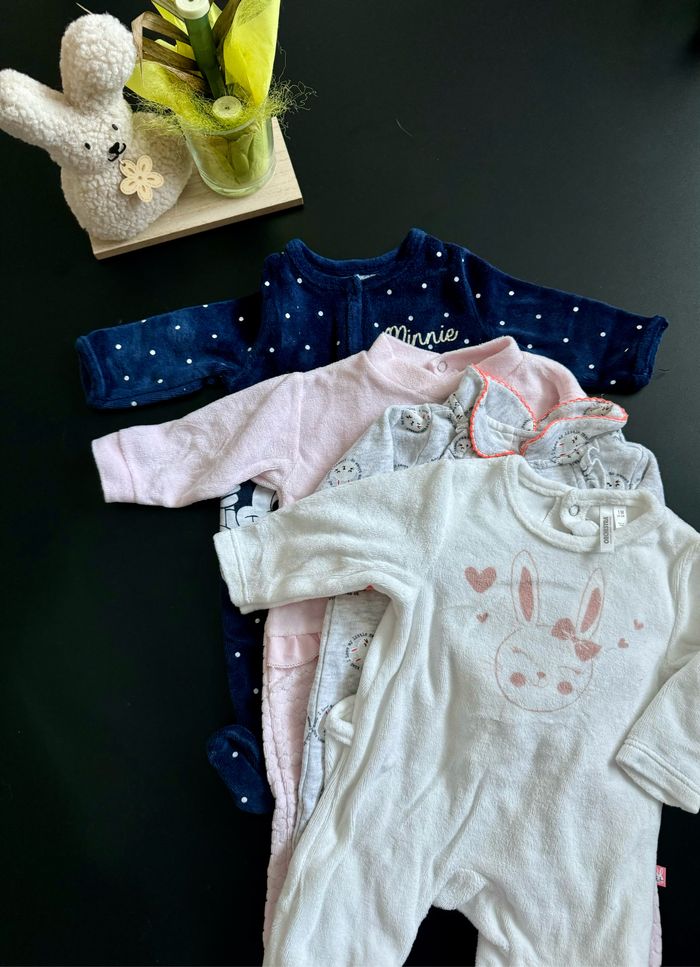 Lot de 4 pyjamas orchestra