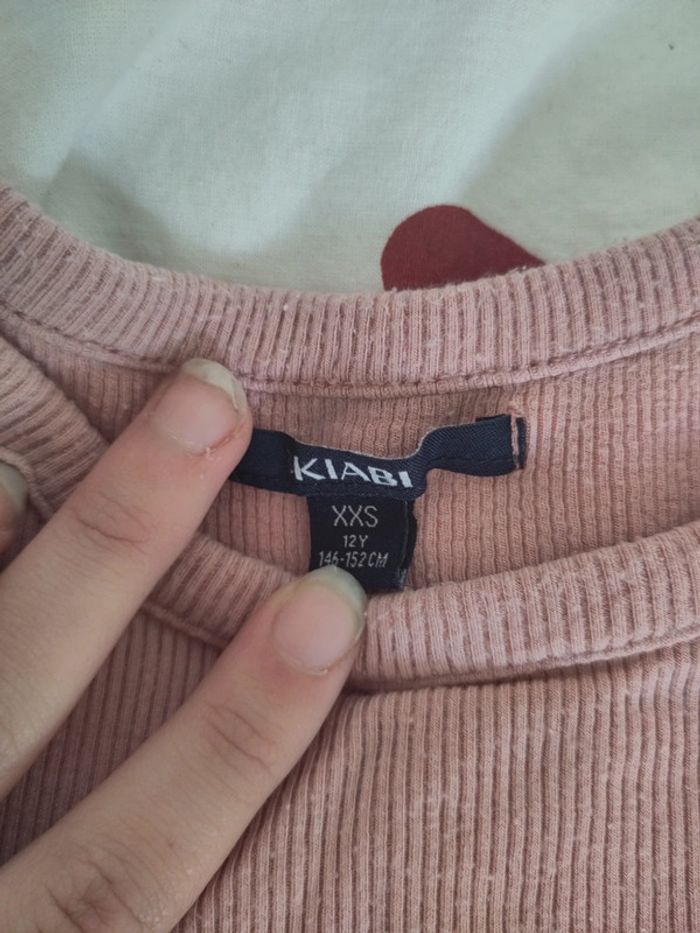 Crop top - photo numéro 2