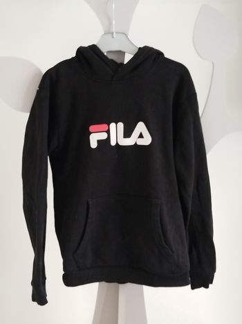 Sweat noir à capuche Fila taille 11-12 ans