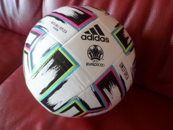 Ballon Adidas Uniforia Euro 2020 - Neuf