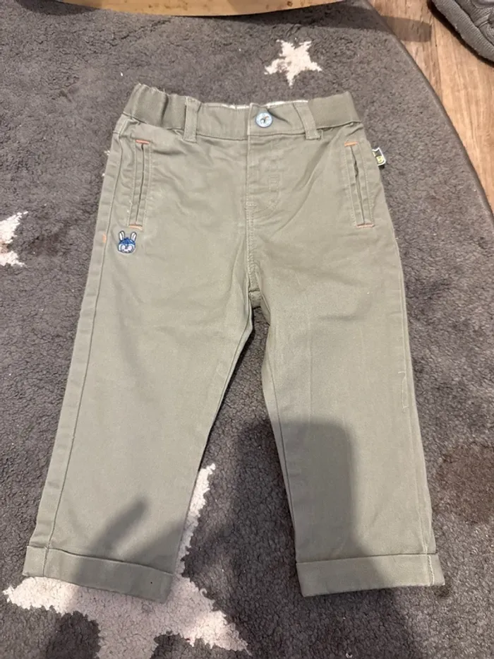 Lot pantalon garçon 18 mois - photo numéro 2