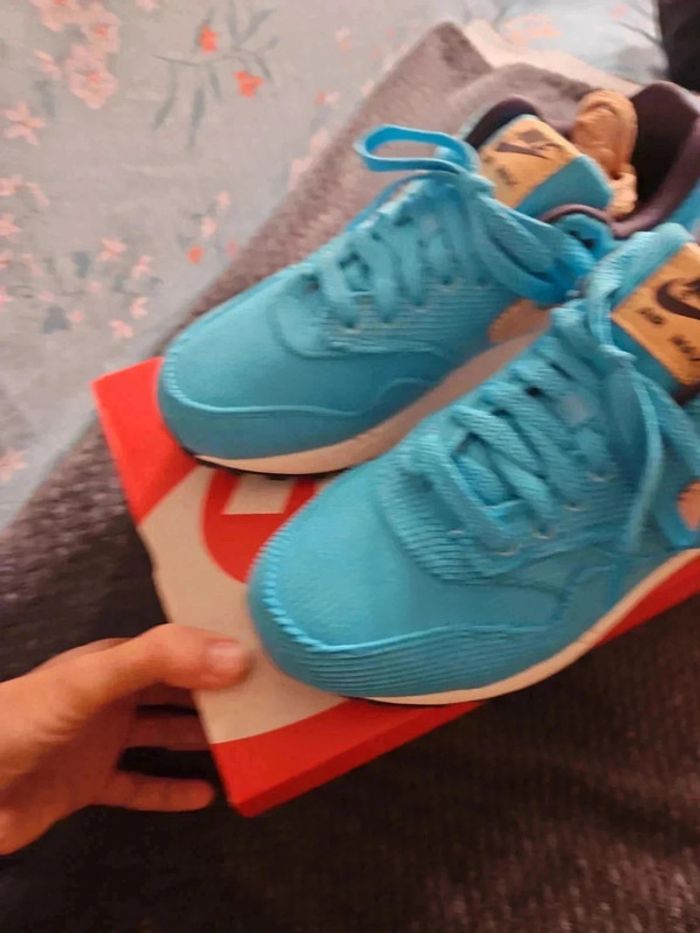 Nike Air max 1 Taille 38.5 - photo numéro 3